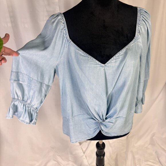 SOHO Peasant Blouse, Sz L Chambray Boho Back Zip Puff Sleeve Cropped, Front Knot - Picture 2 of 10